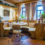Romantik Schwanefeld & 4*