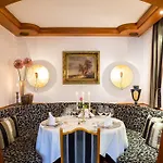 Hotel Romantik Schwanefeld & Meerane