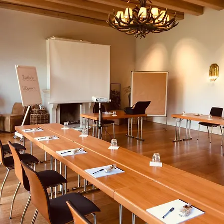 Romantik Schwanefeld & 4*