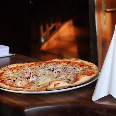 Szálloda Romantik Schwanefeld &