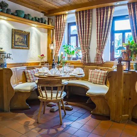 Romantik Schwanefeld & 4*