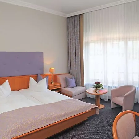Hotel Romantik Schwanefeld & 4*