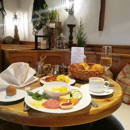 Romantik Schwanefeld & Hotel 4*