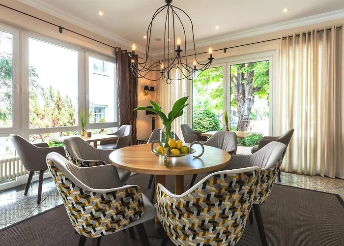 فندق Romantik Schwanefeld &