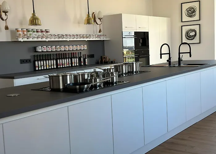 ホテル Romantik Schwanefeld & 4*