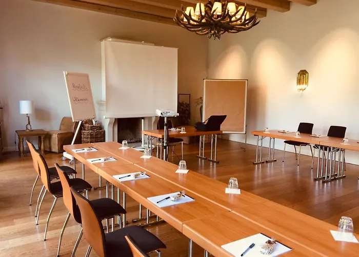 Romantik Schwanefeld & 4*