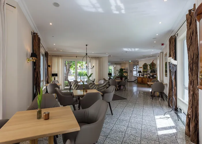 فندق Romantik Schwanefeld &