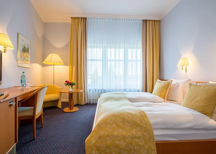 فندق Romantik Schwanefeld & ميرانه