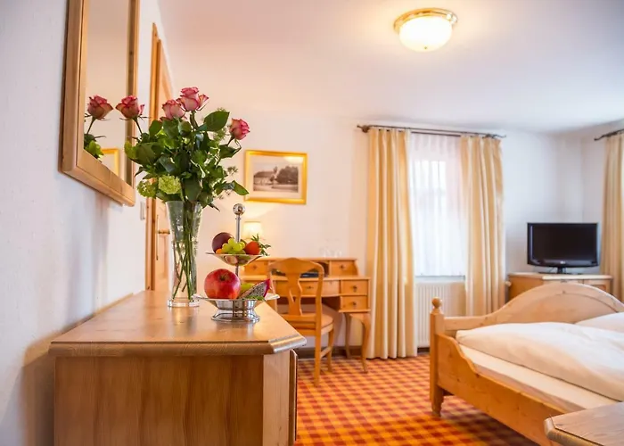 ホテル Romantik Schwanefeld & メラーネ