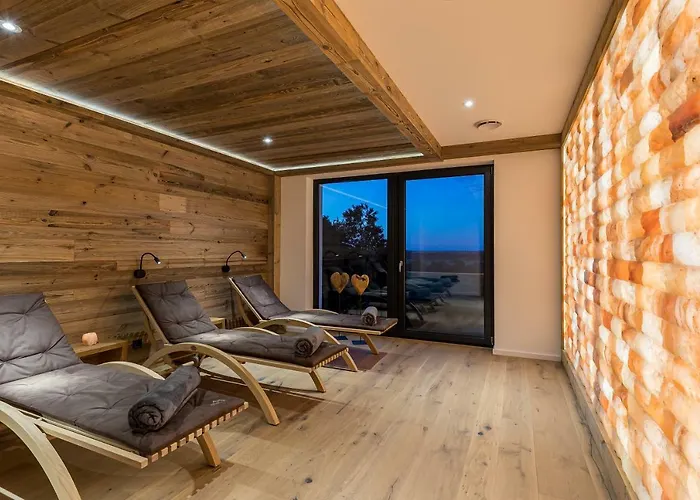 Romantik Schwanefeld & ميرانه